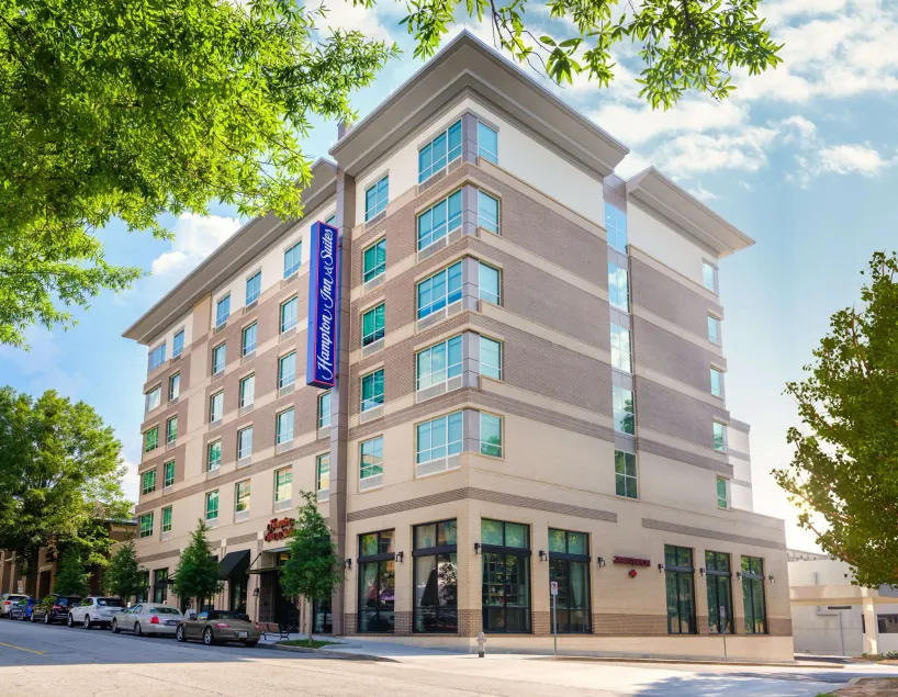 Hampton Inn & Suites Atlanta Decatur/Emory - Image 1