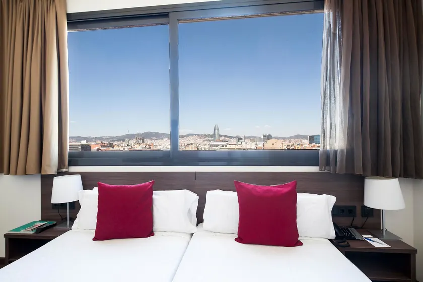 Hotel Best 4 Barcelona - Image 1