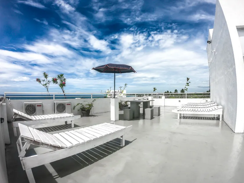 Rominrich - Image 1