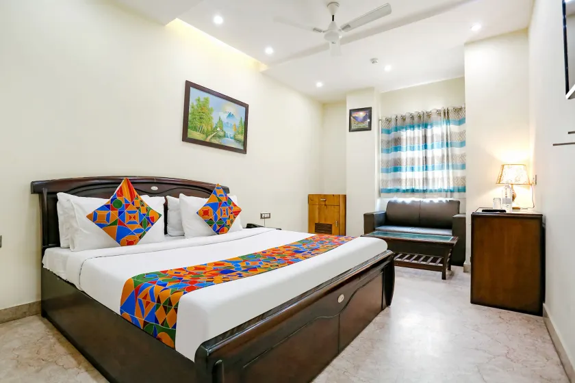 FabHotel F9 NSP - Image 1