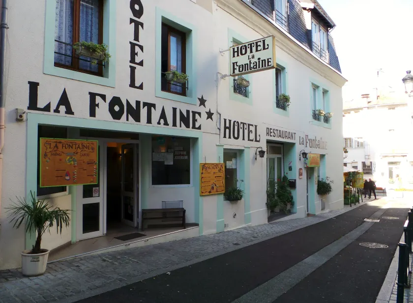 Hôtel La Fontaine - Image 1