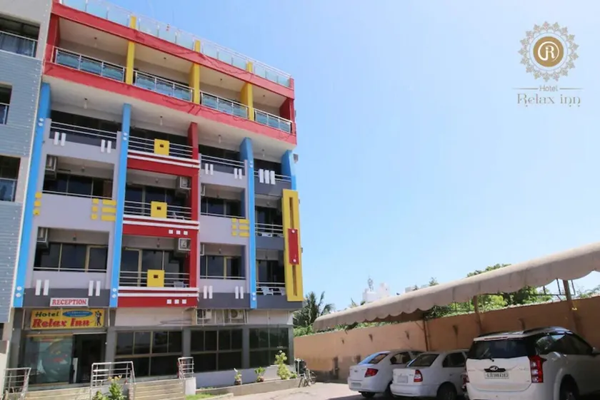 Hotel Relax Inn - Image 1