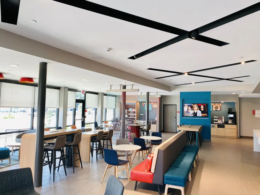 Avid hotels - Beaumont by IHG - Lobby