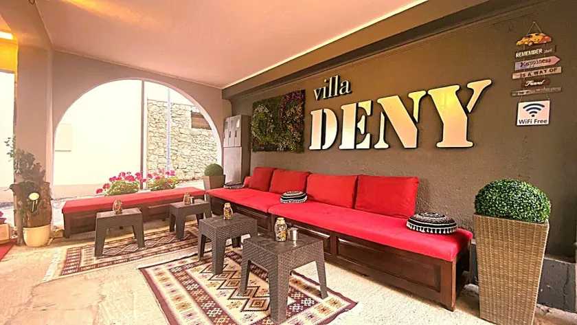 "VILLA DENY" Boutique HOTEL - included "FREE PARKING" - Image 1