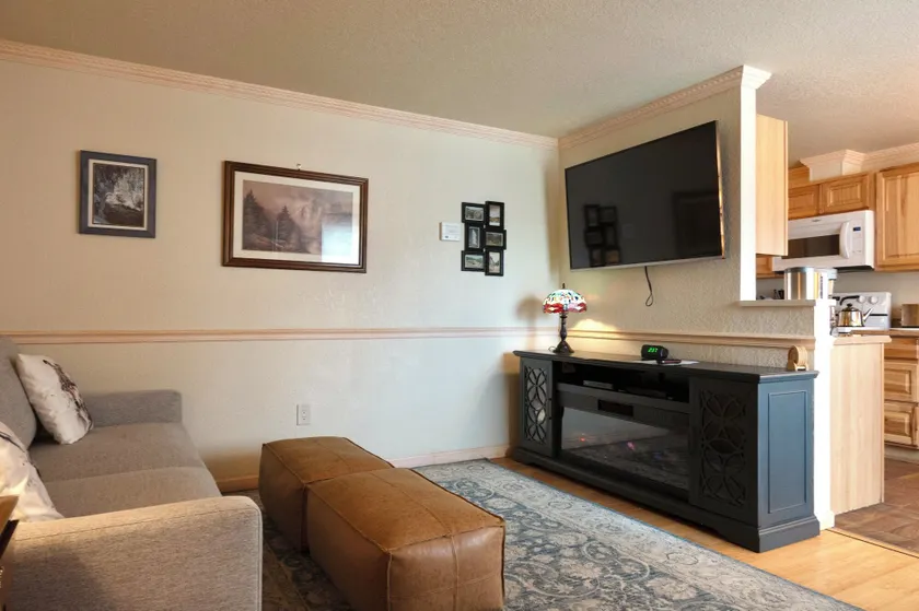 Yellowstone Gateway Inn - Image 1