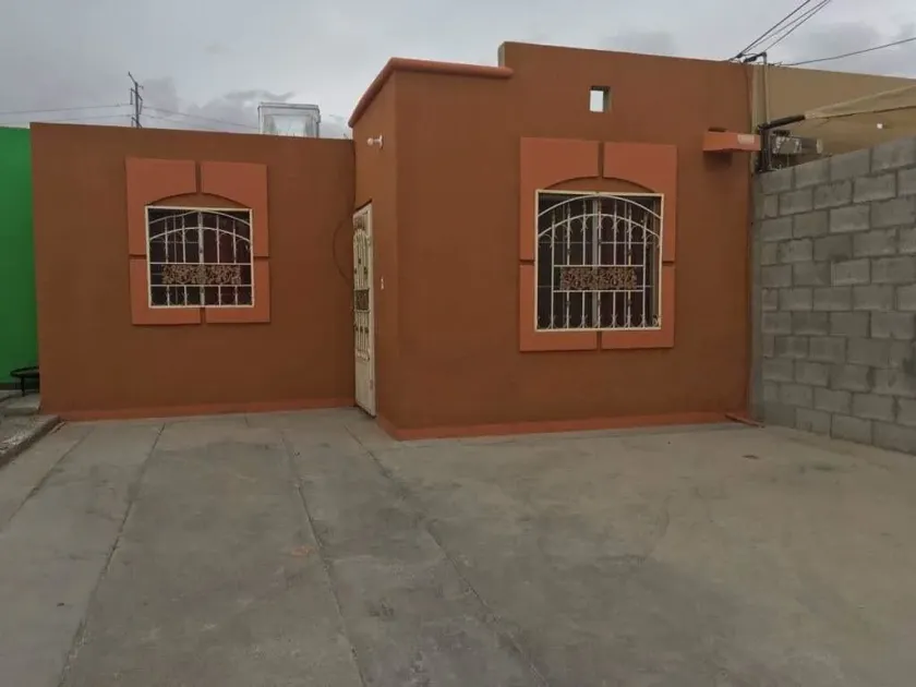 Blanquita Apartment - Image 1