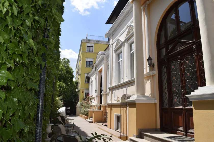 Hotel Michelangelo - Image 1