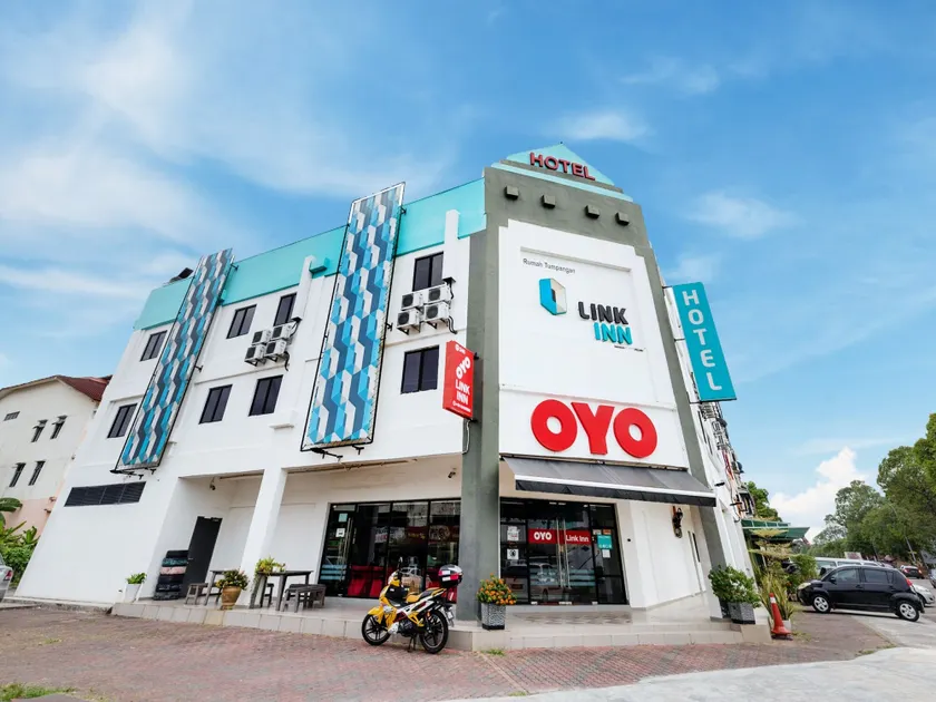 Hotel O Link Inn - Image 1