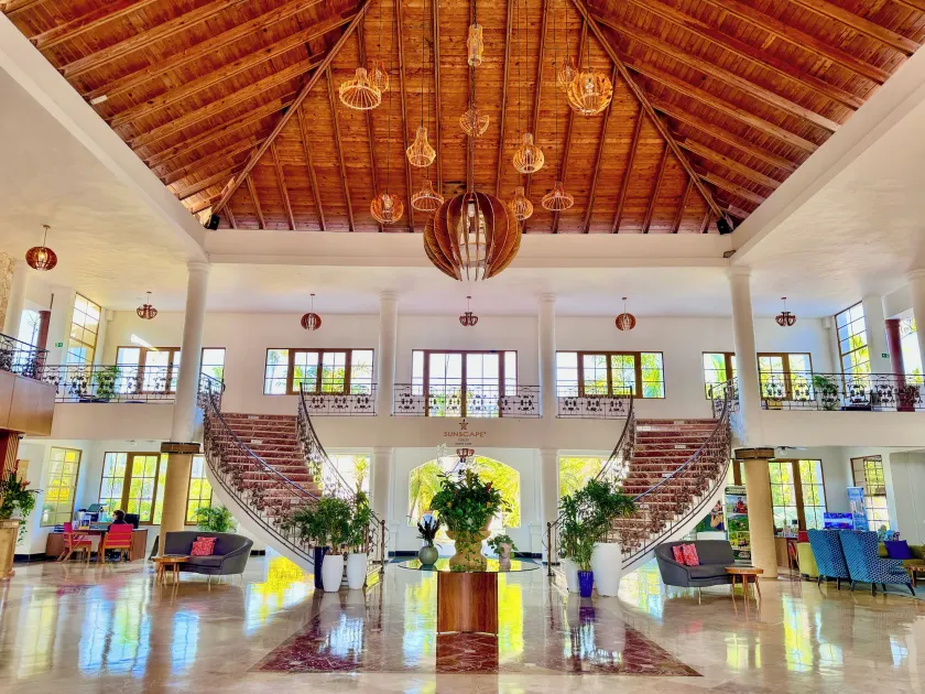 Sunscape Coco Punta Cana - All Inclusive - Lobby sitting area