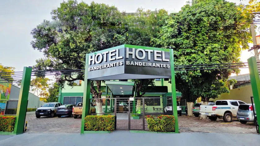 Bandeirantes Hotel - Image 1