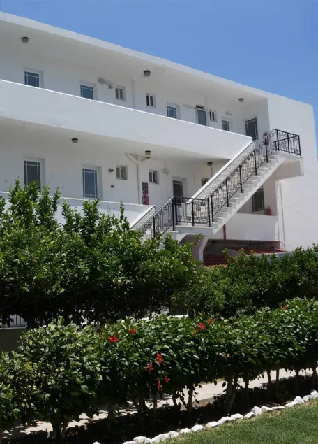 Marina Studio Appartments - Image 1