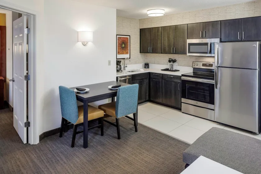 Residence Inn by Marriott Portsmouth - Image 1