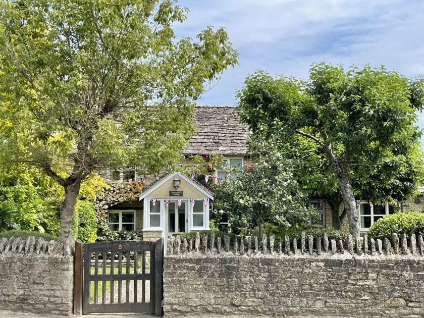 Sunnyside Cottage - Image 1