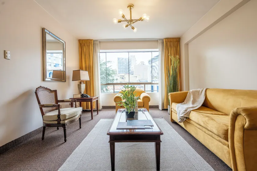 San Martin Apart Hotel - Image 1