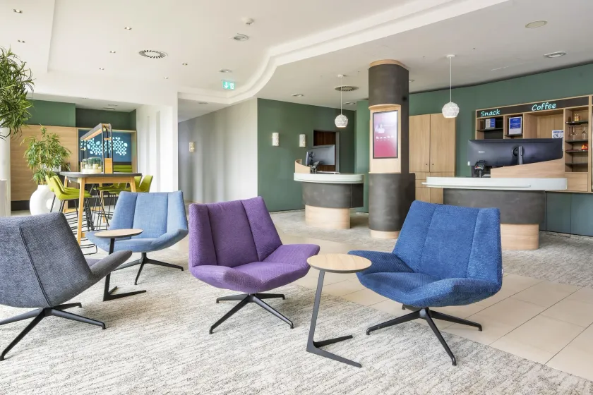 Best Western Plus Hotel Papenburg - Vestíbulo