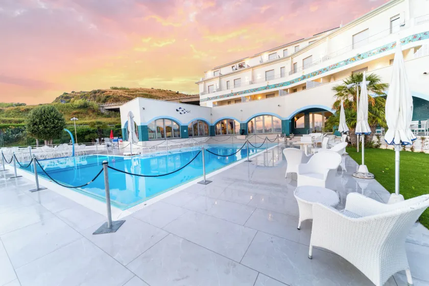 Hotel Poseidon - Image 1
