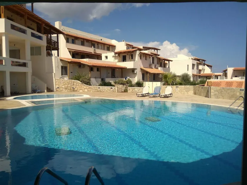 Creta Suites - Image 1