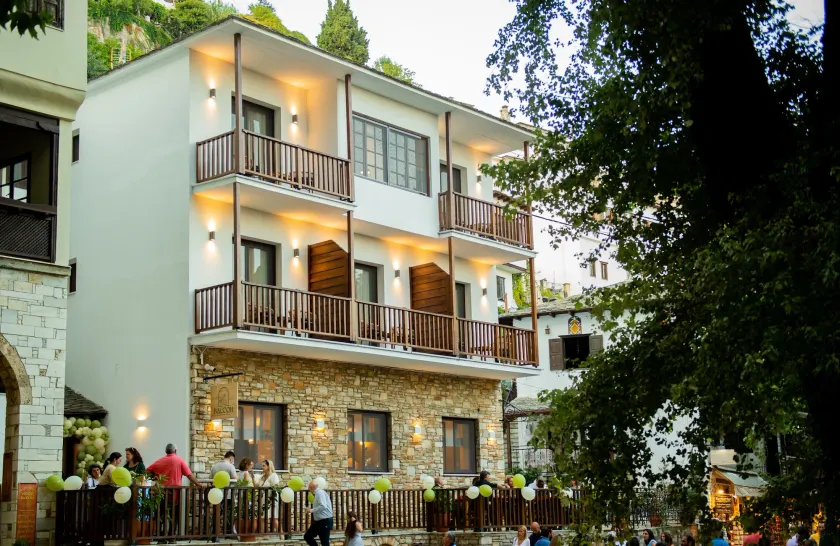 Balcon Makrinitsa - Image 1