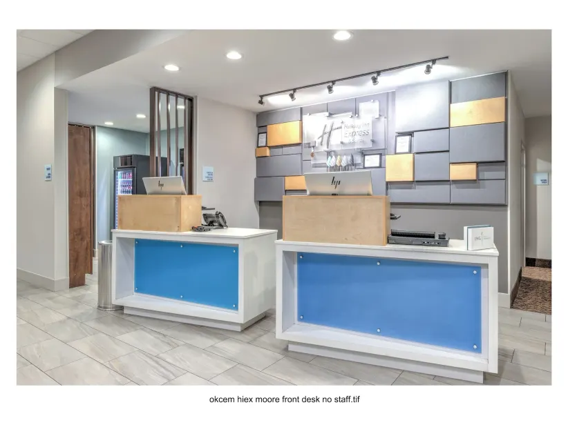 Holiday Inn Express & Suites Moore by IHG - Recepção