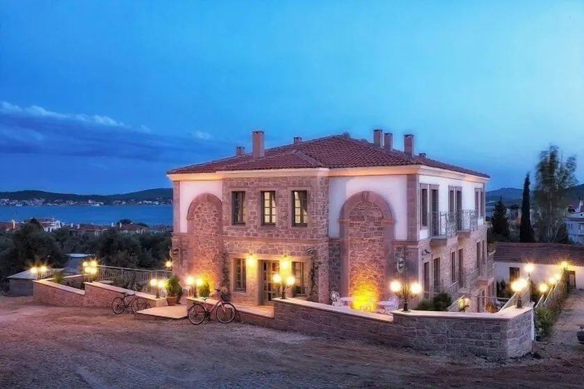 Cunda Fora Hotel - Image 1