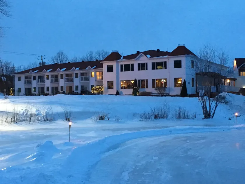 Manoir du Lac William - Image 1