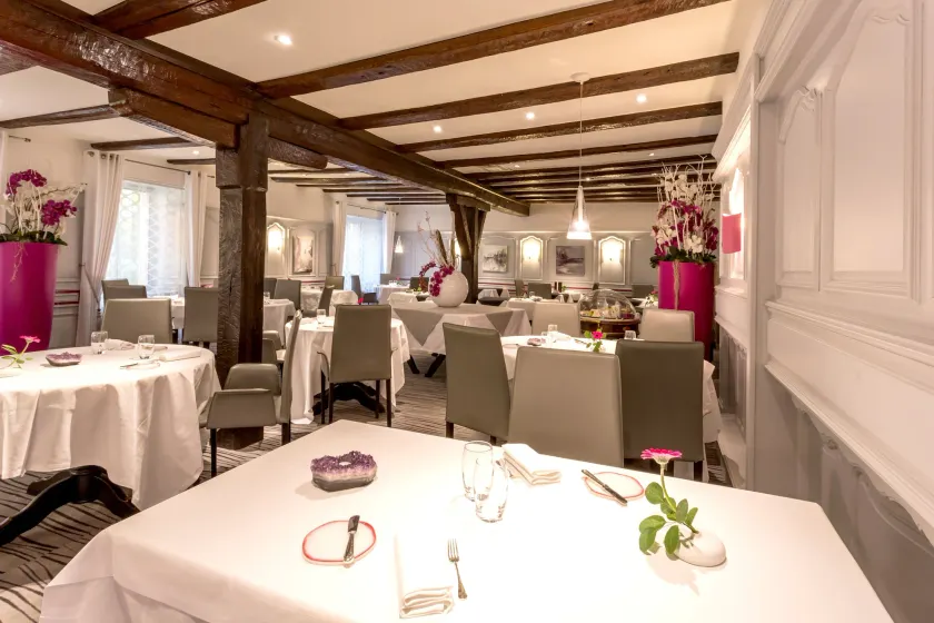 Logis Auberge du Cheval Blanc - Image 1