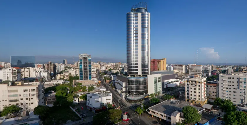 Embassy Suites by Hilton Santo Domingo - Image 1