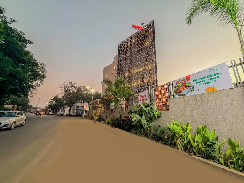 Zip By Spree Hotels Chinchwad - Image 1