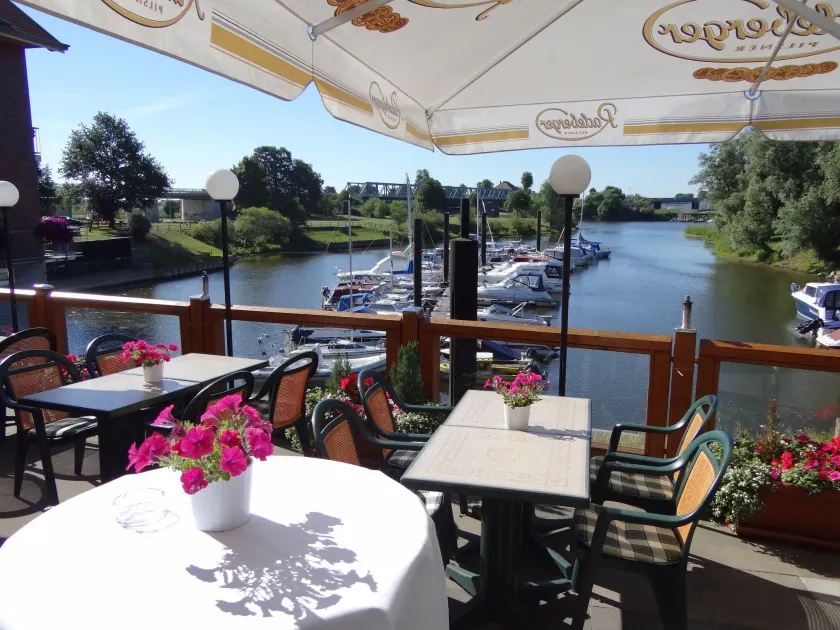 Hotel Restaurant Bootshaus - Image 1