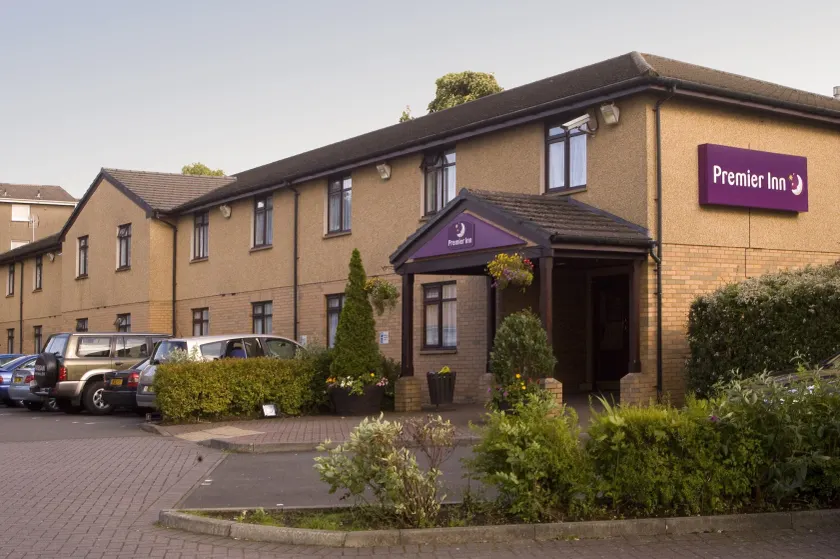 Premier Inn Glasgow East Kilbride Peel Pk - Image 1