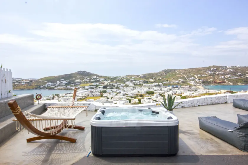Anixi Lounge Suites - Adults Only - Image 1