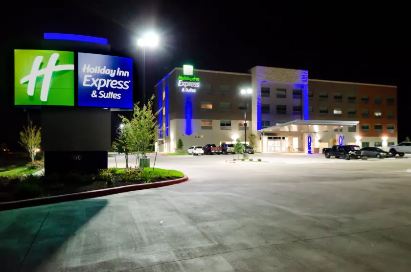 Holiday Inn Express & Suites Taylor by IHG - Image 1