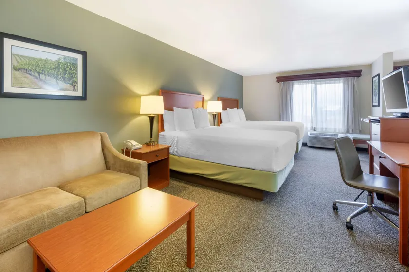 Best Western PLUS Walla Walla Suites Inn - Image 1