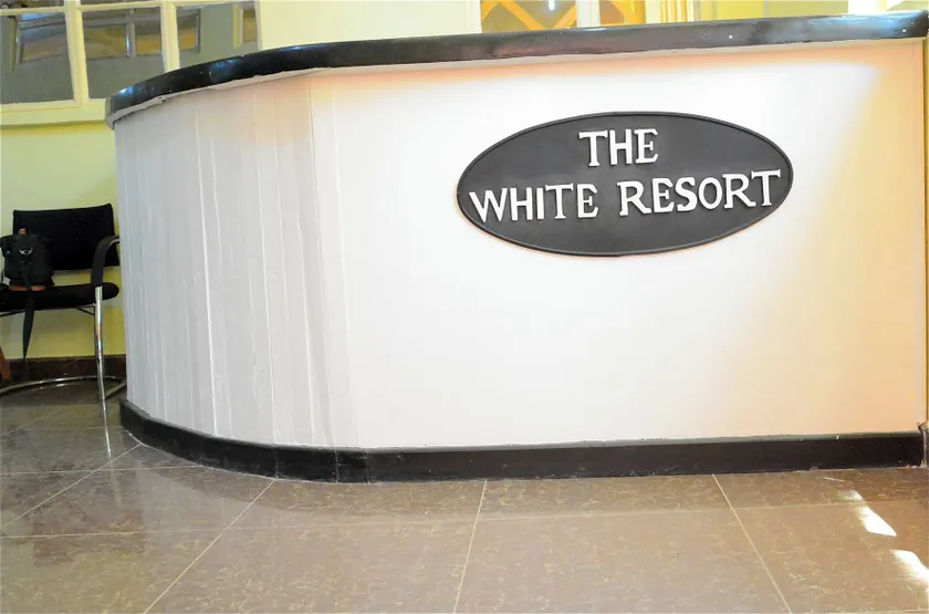 The White Resort Athiriver - Reception