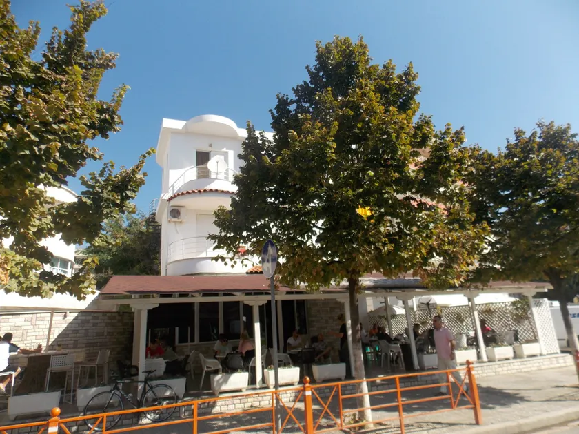 Hotel Renato - Image 1