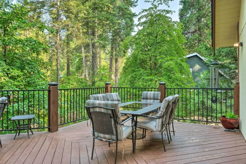 Twain Harte Mountain Cabin w/ Deck - 3 Mi to Dtwn - Image 1