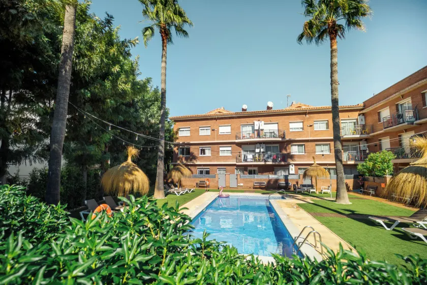 Apartamentos Velor - Image 1