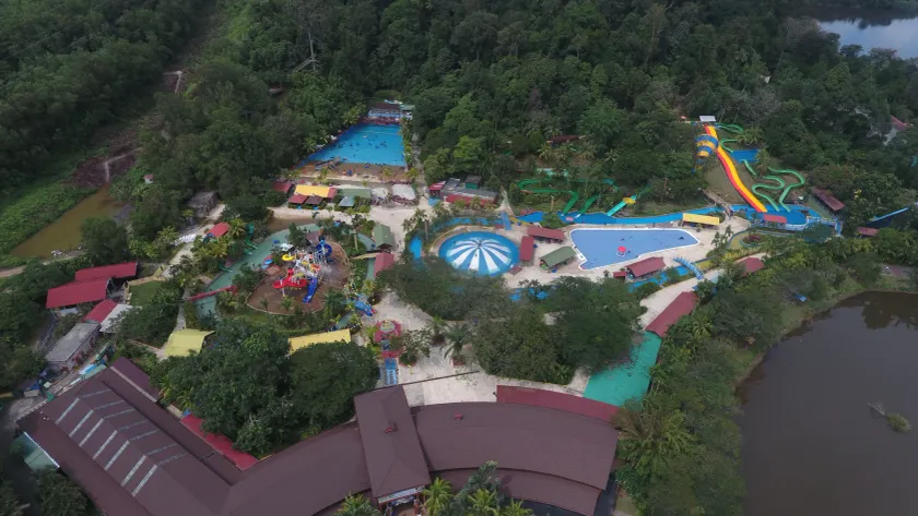 Bukit Merah Laketown Resort - Image 1