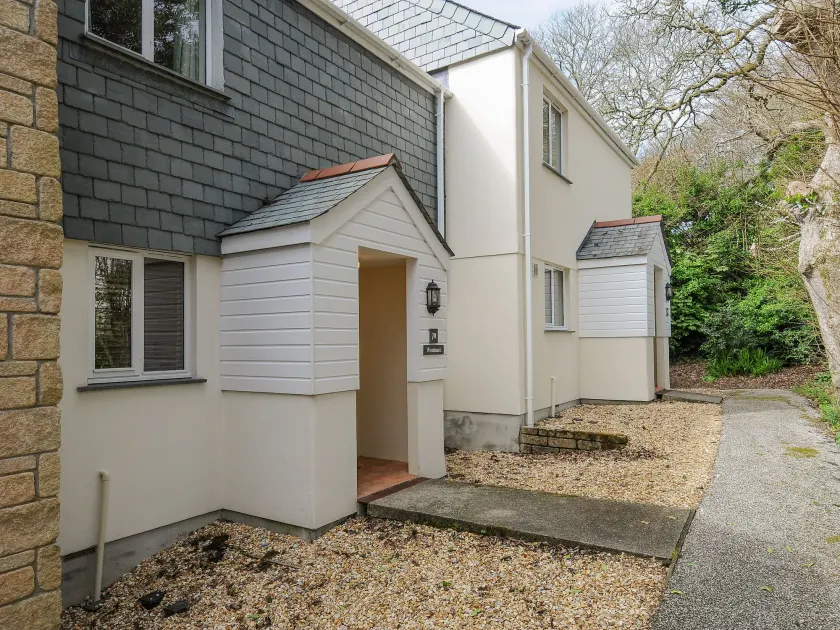 Woodmans Cottage - Image 1