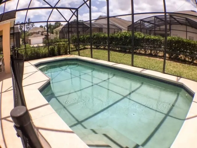 St Kitts House Holiday home 4 Bedroom - Image 1