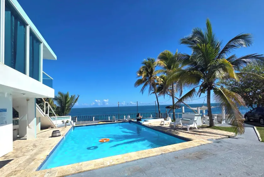Ventana Va104 at Arecibo 681 Ocean Drive - Image 1