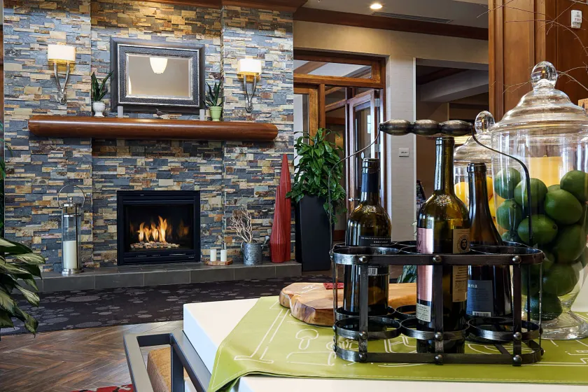 Hilton Garden Inn Clifton Park - Image 1