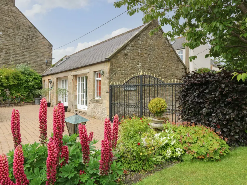 The Coach House - Image 1