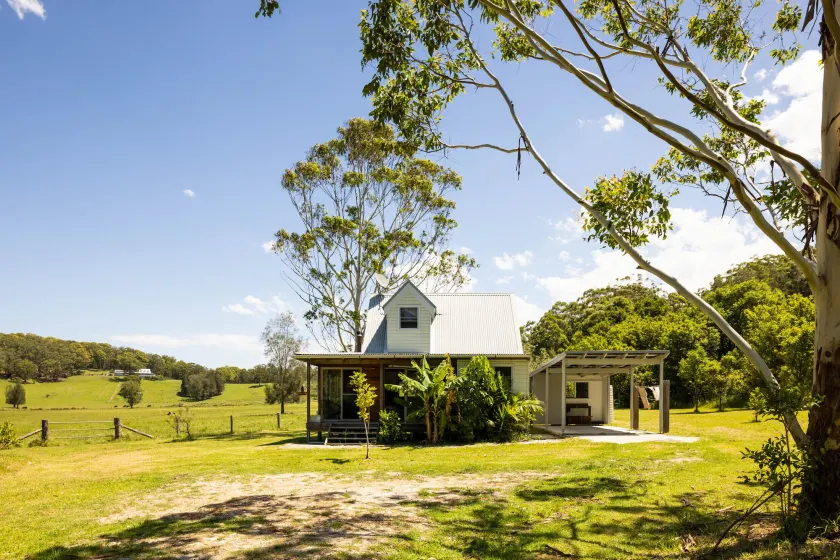 THE MAINSTAY FARMSTAY Unique Aussie Farmstay, Seal Rocks, Barrington Coast - Image 1