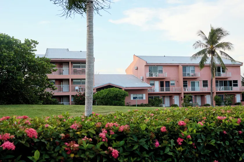 Dundee Bay Villas - Image 1
