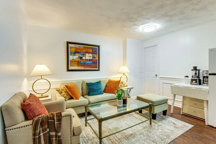 4 Mi to Lake Bernard Frank! Bright Unit w/ Patio - Image 1