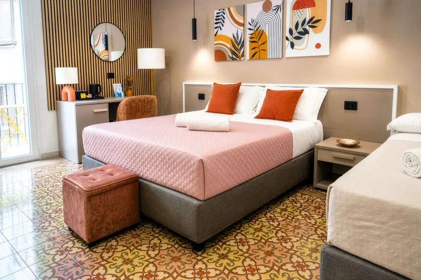 Dana Rooms Bed And Breakfast - Image 1