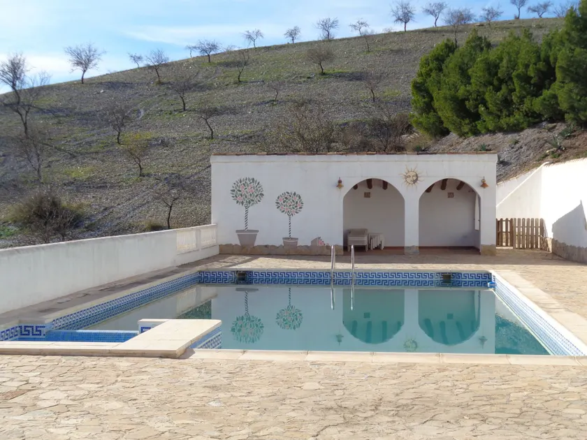Las Persianas Azules - Image 1