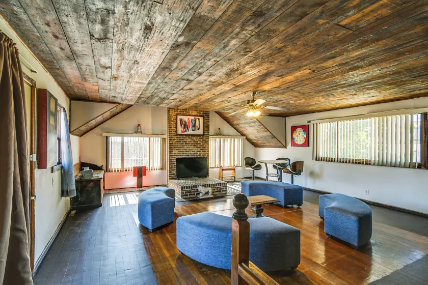 8 Mi to Lake Panorama: Cozy Family Getaway - Image 1