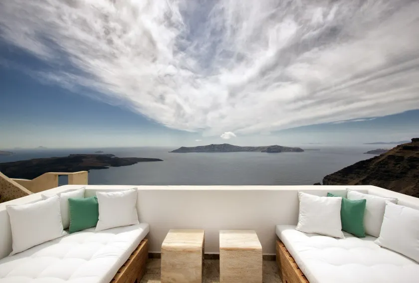 Allure Suites - Image 1